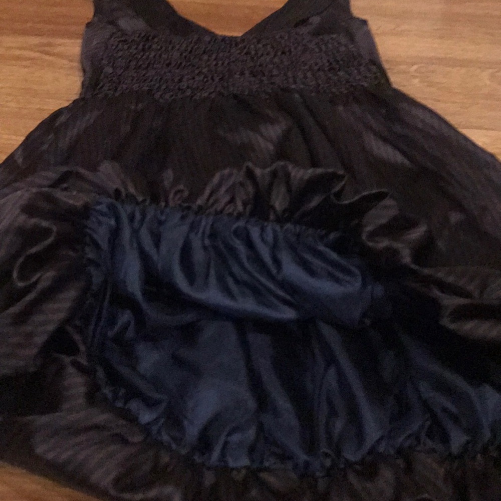 Dress - Picture 4 of 4